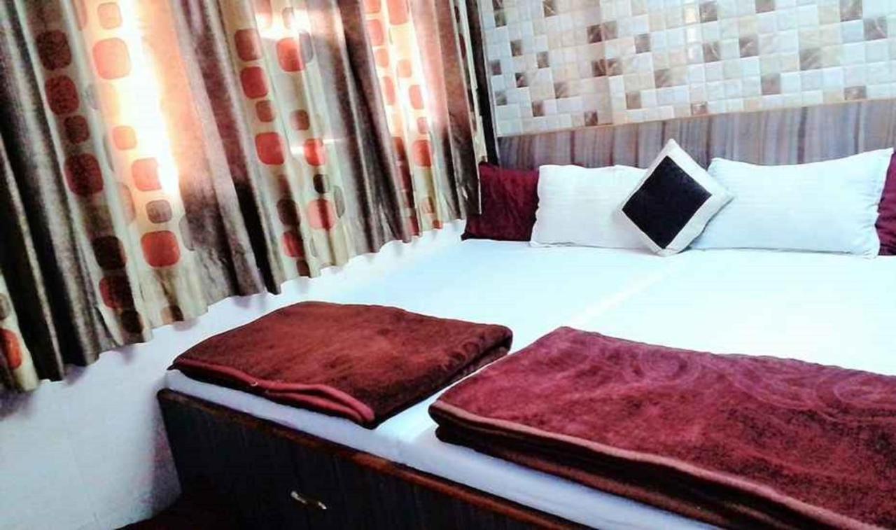אג'מר Ajanta Hotel 100 Mtrs Railway Station & 400 Mtrs Dargah מראה חיצוני תמונה